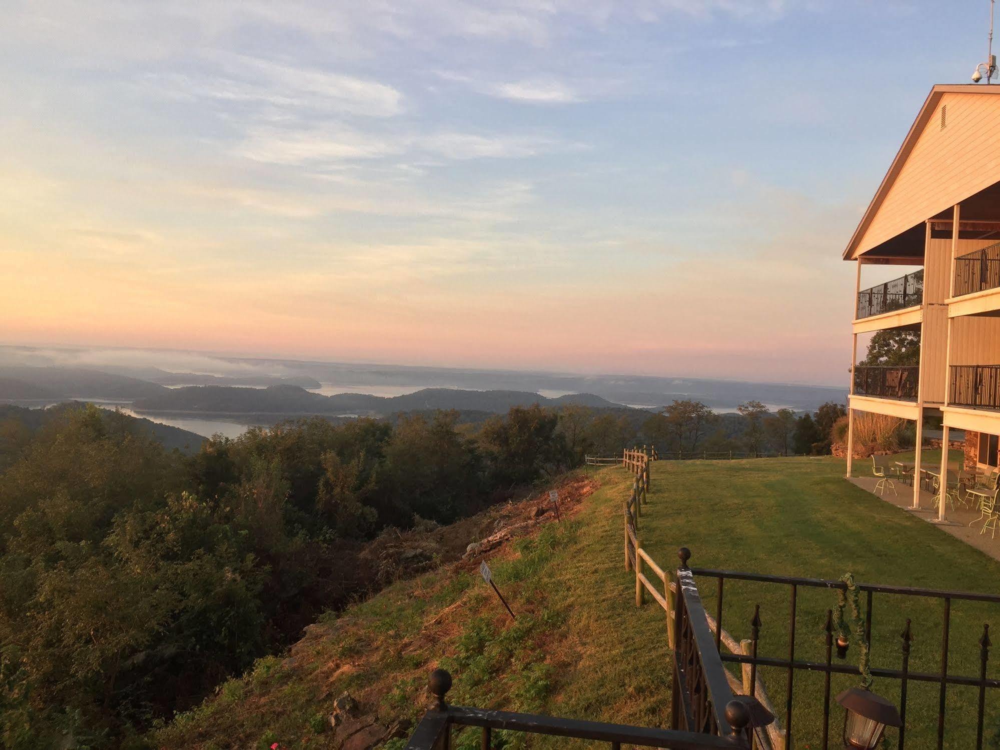 Whitney Mountain Lodge Lost Bridge Village Luaran gambar
